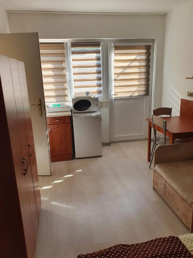 Birta Apartman Хайдусобосло Экстерьер фото