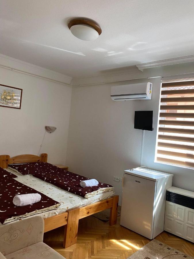 Birta Apartman Хайдусобосло Экстерьер фото